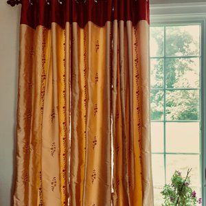 Drapes/ curtains 6 panels